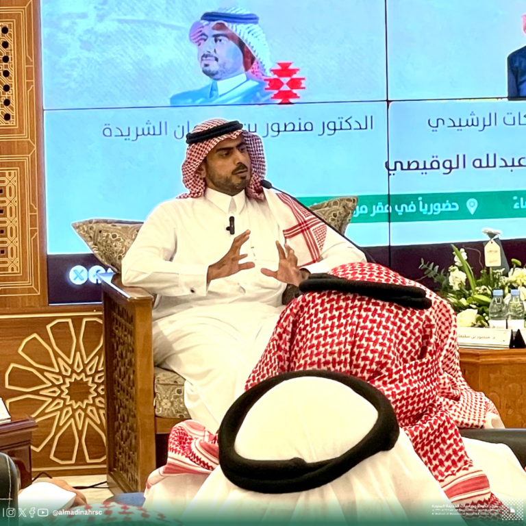نسخة من باللون الاحمر و الزهري منشور انستجرام للاحتفال بيوم التراث - 22